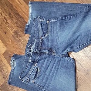 Womens American Eagle jeans